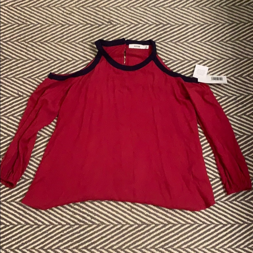 Just Fab cold shoulder long sleeve blouse, size S